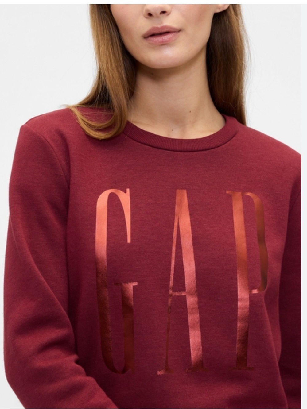GAP Women's Metallic Logo Crewneck Sweatshirt size medium Burgundy
